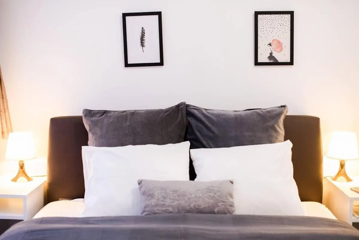 Very Central Spacious Ac Apartment Budapest